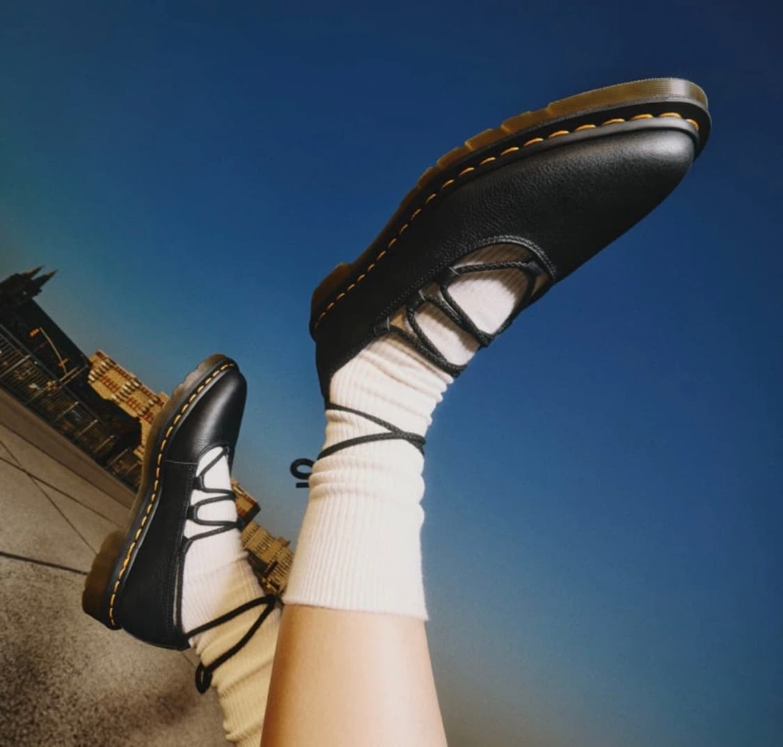 닥터마틴 엘피 레이스업 슈즈 블랙 발레코어 240 상품이미지2