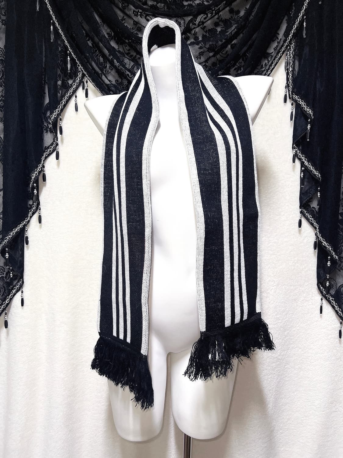 아디다스 adidas 레알 마드리드 블랙 머플러 목도리 삼선 스포츠 상품이미지3