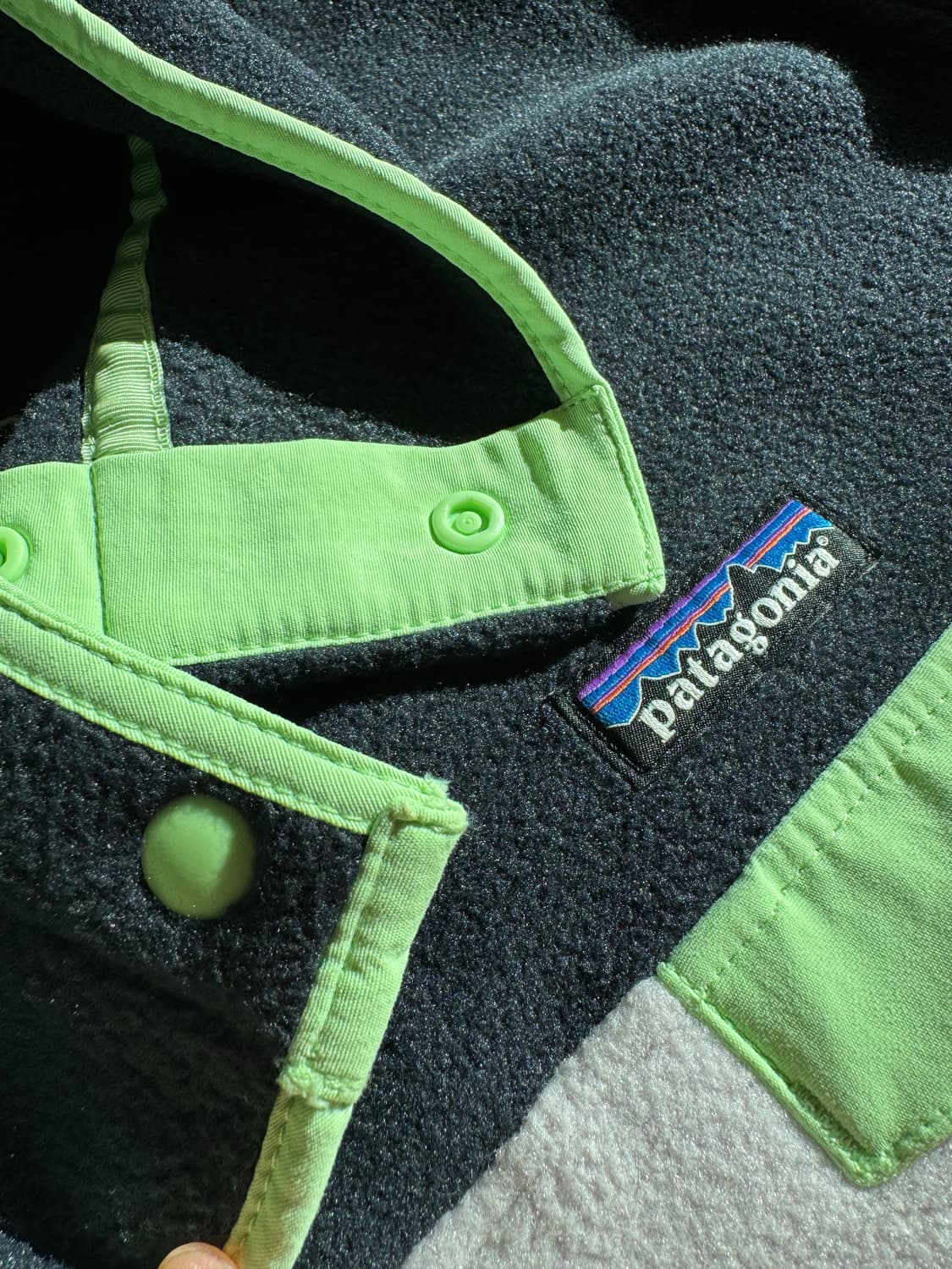 파타고니아 LW 신칠라 스냅티 풀오버 에코퍼플 새제품 상품이미지7