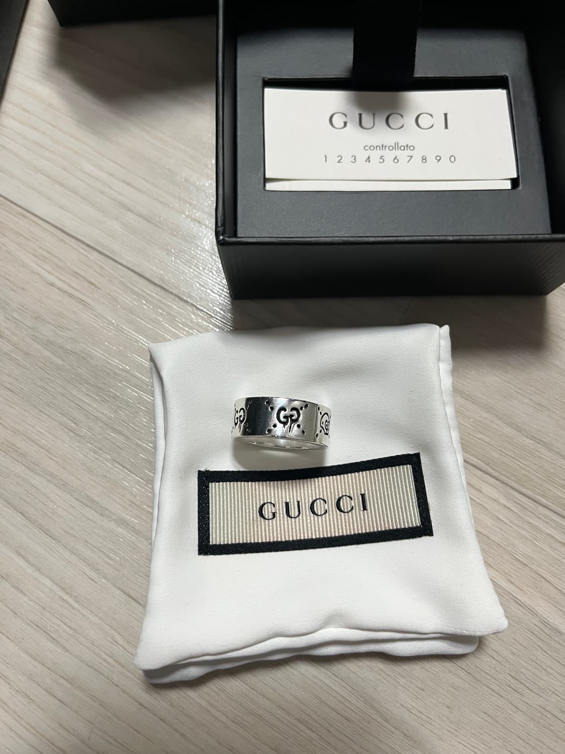 구찌 고스트 스컬 링 9mm 상품이미지5