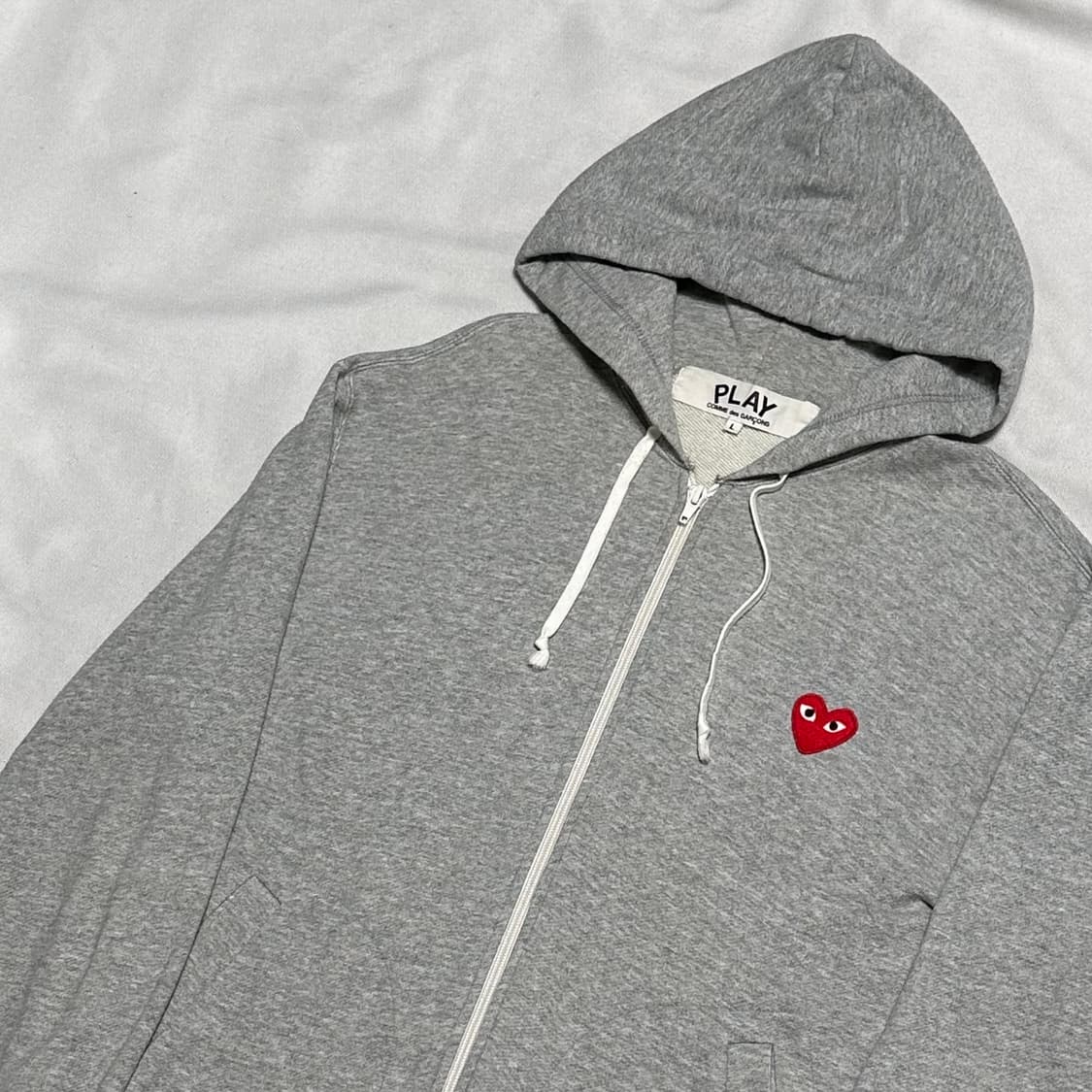 L 꼼데가르송 후드집업 상품이미지1