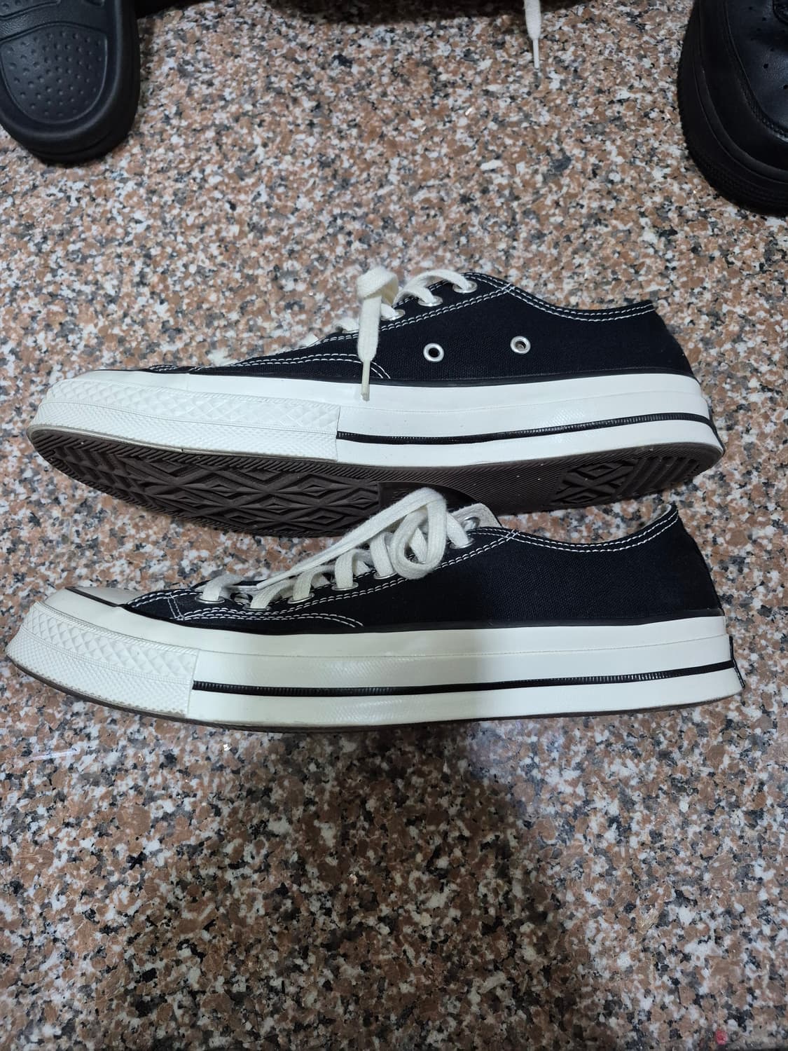 컨버스_척 70 클래식 블랙 162058C_280사이즈 상품이미지3