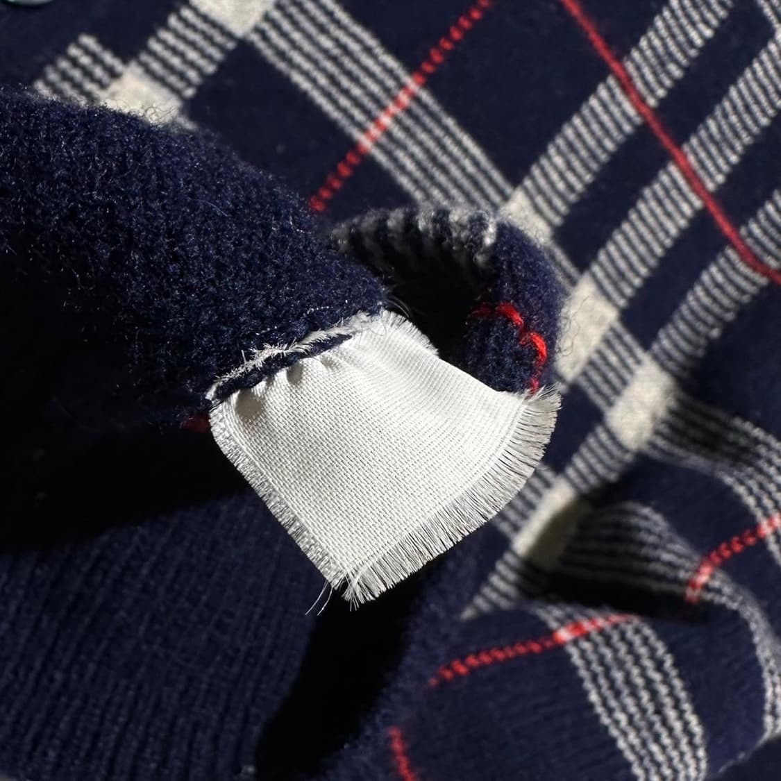 버버리 체크 라운드 가디건  상품이미지5