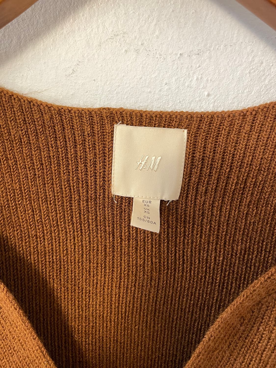 H&M 브이넥 니트  상품이미지5