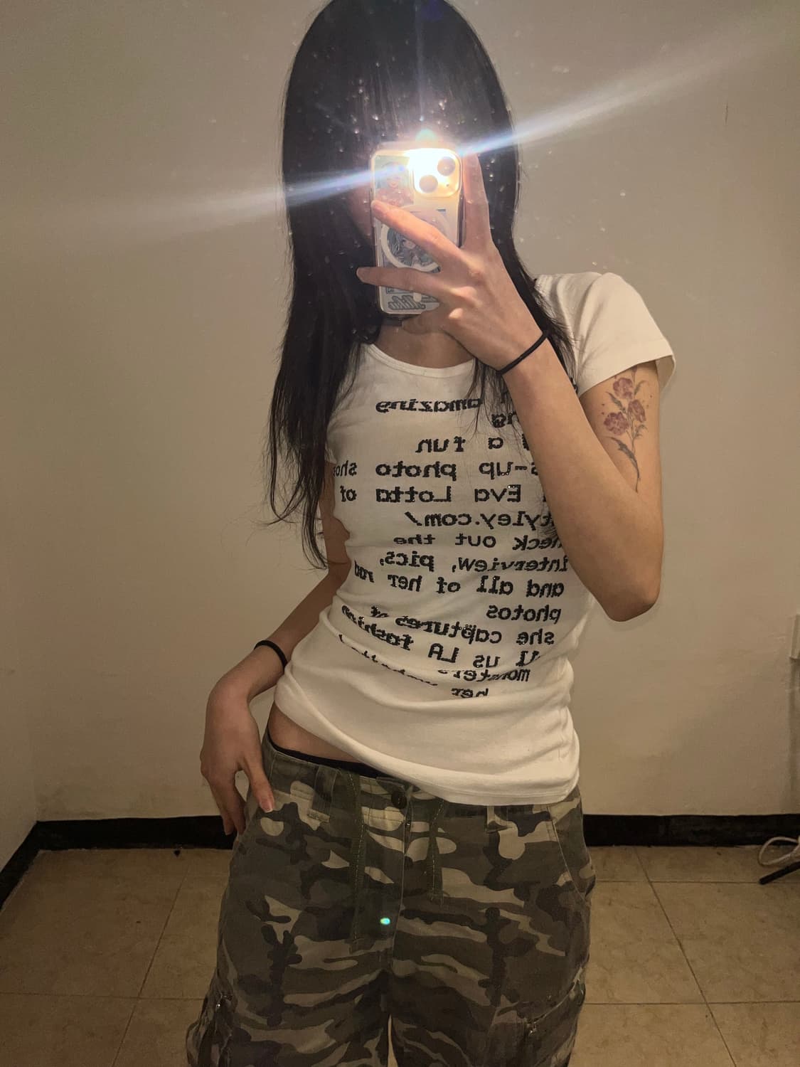 Y2K 화이트 레터링 티셔츠 상품이미지4