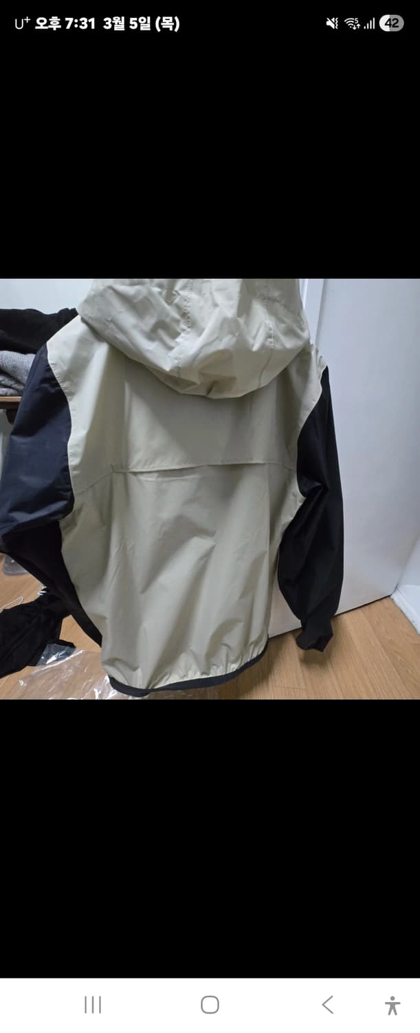 새상품 꼼데가르송 플레이 K-WAY 콜라보 아노락 XS 반집업 상품이미지4