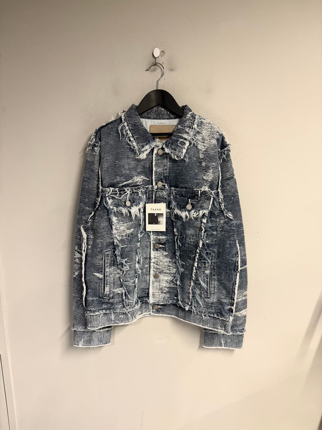 TAAKK distressed denim jacket  상품이미지1