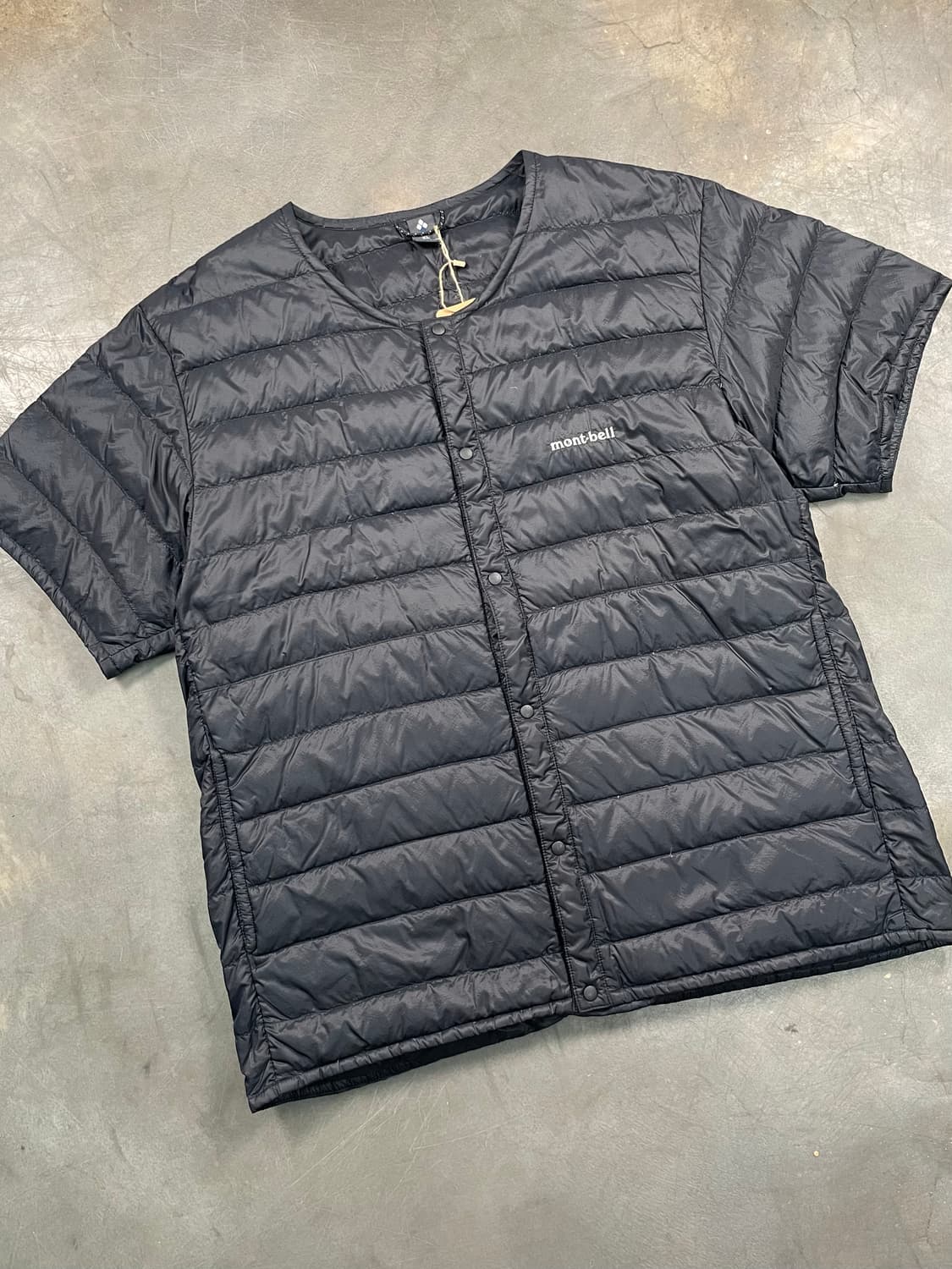재팬 몽벨 패딩 반팔 상품이미지2