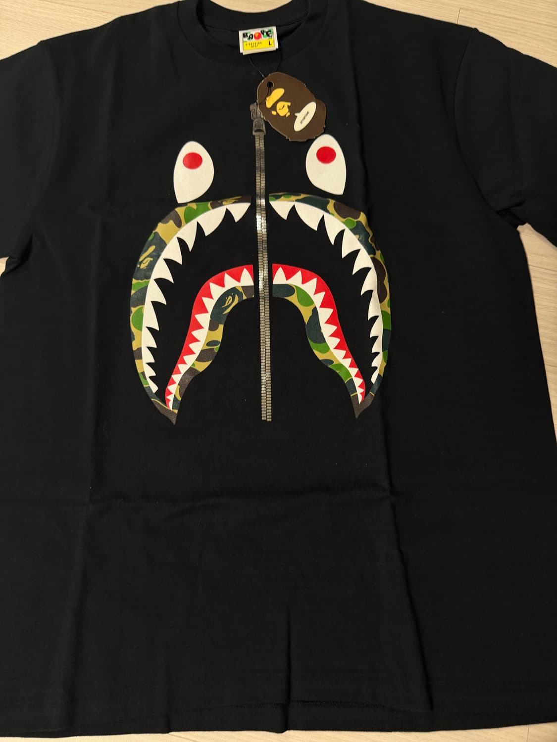 [L] 베이프 샤크 블랙 반팔 티셔츠 (새상품) 상품이미지1