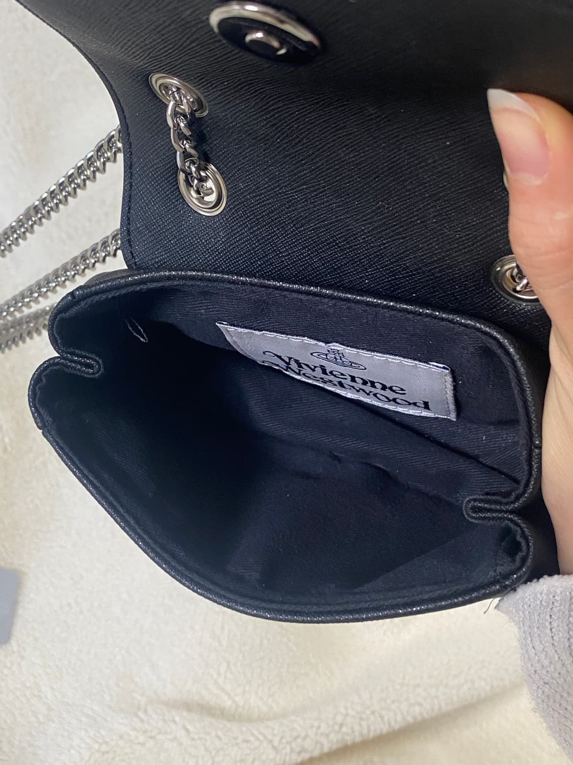 비비안 웨스트우드 사피아노 바이오그린 스몰 퍼스 크로스백 상품이미지4