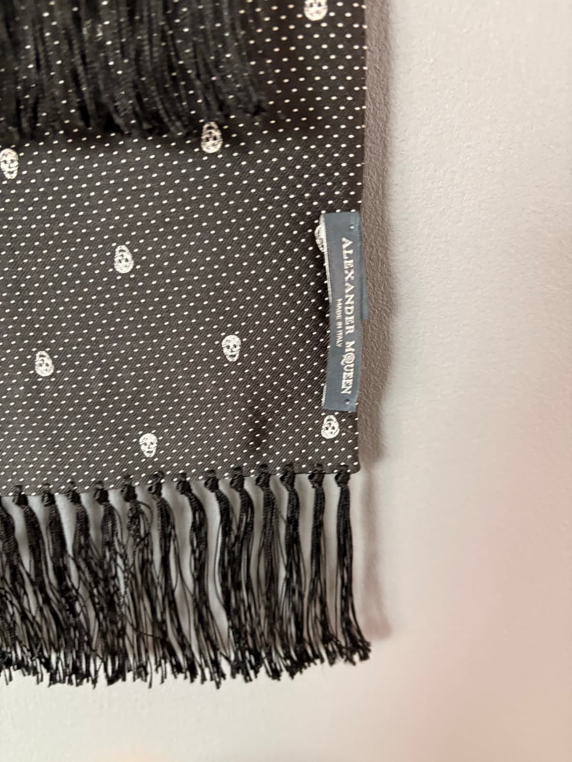 알렉산더맥퀸 스컬 사틴 머플러 상품이미지3