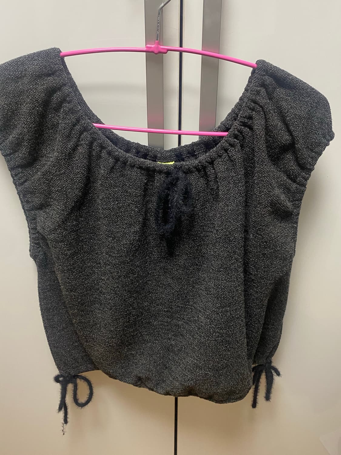 시눈 그레이 반팔 니트 판매합니다 상품이미지1