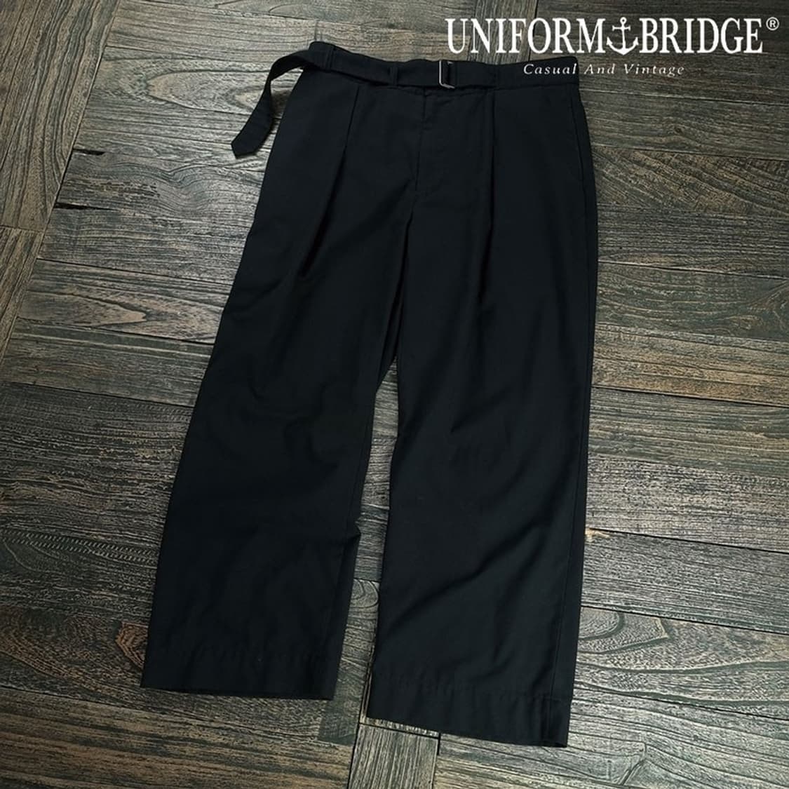 [유니폼브릿지] 벨티드 핀턱 와이드 팬츠 블랙 M19797 상품이미지1