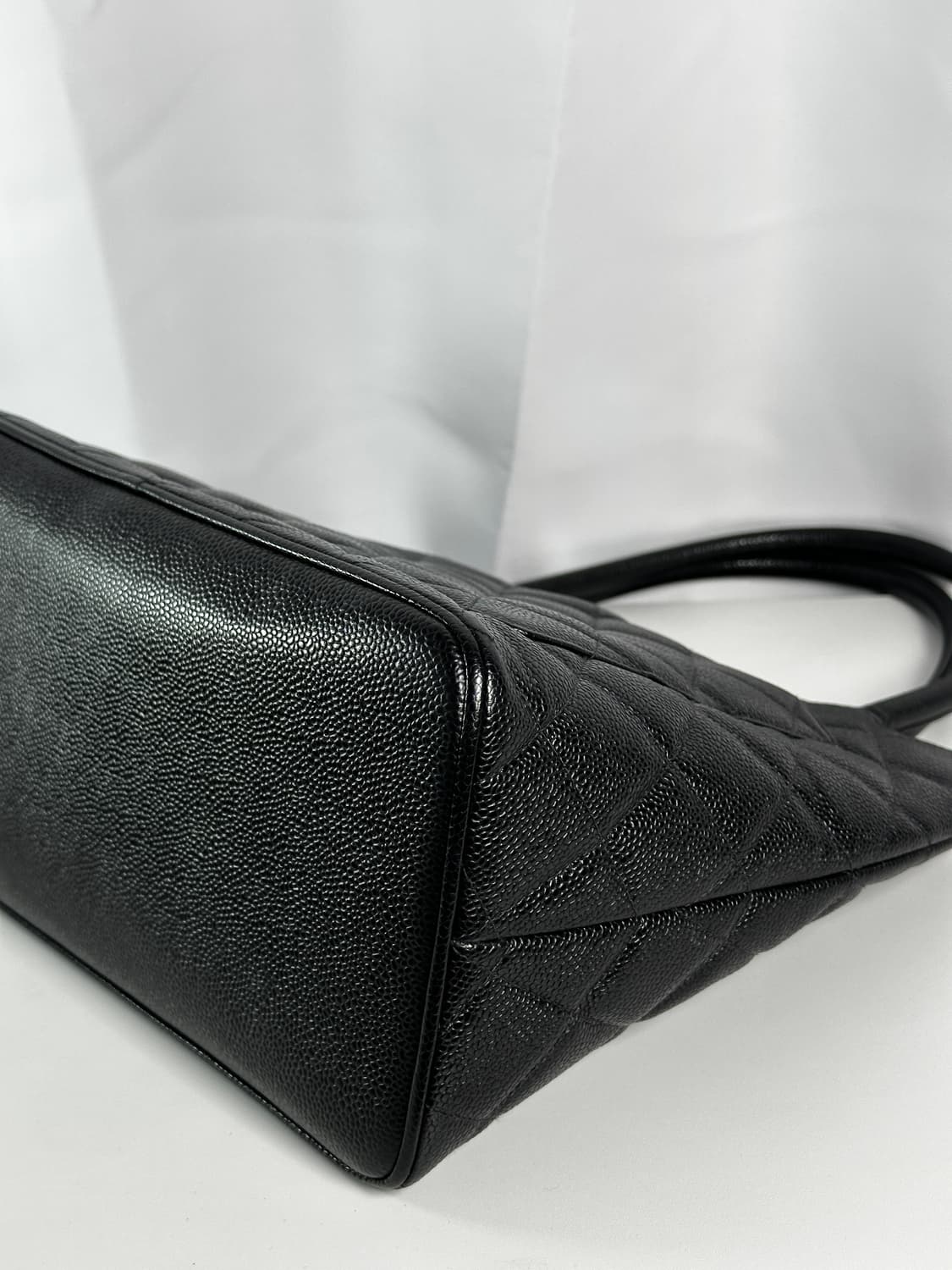 Chanel 샤넬 메달리온 토트백 / 코인백 상품이미지5