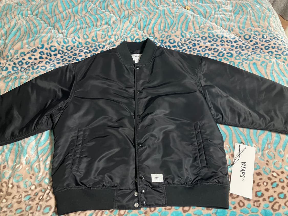 더블탭스 팀자켓 싸게 팝니다 상품이미지1