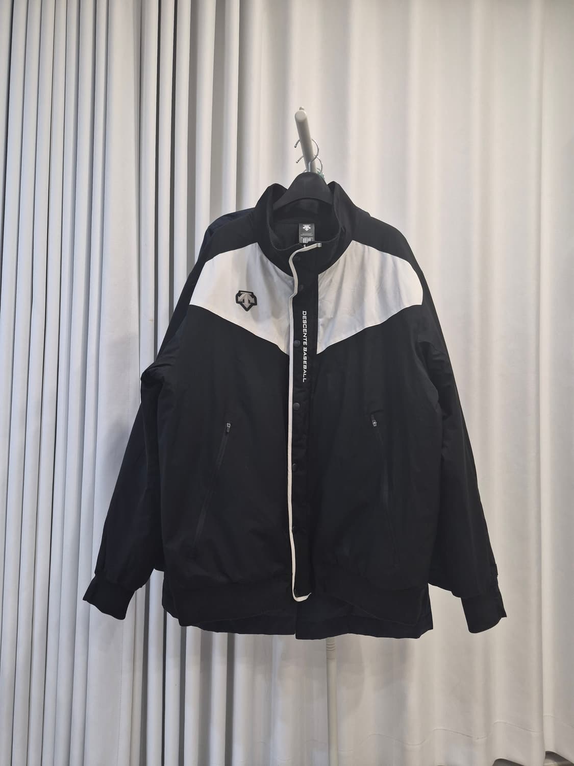 데쌍트 베이스볼 온피르 점퍼  상품이미지1