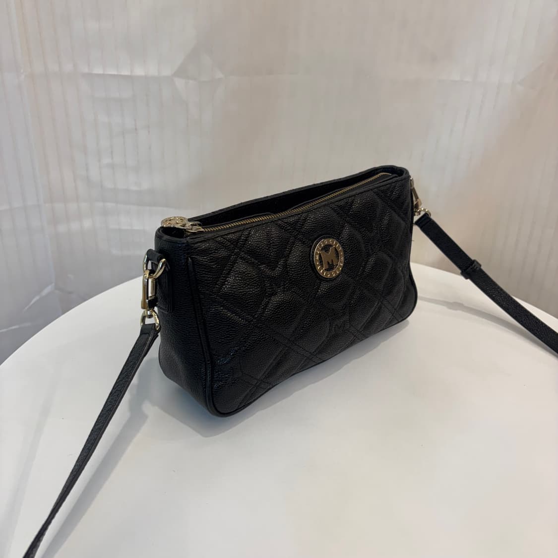 정품 메트로시티 퀄팅 크로스백     상품이미지3