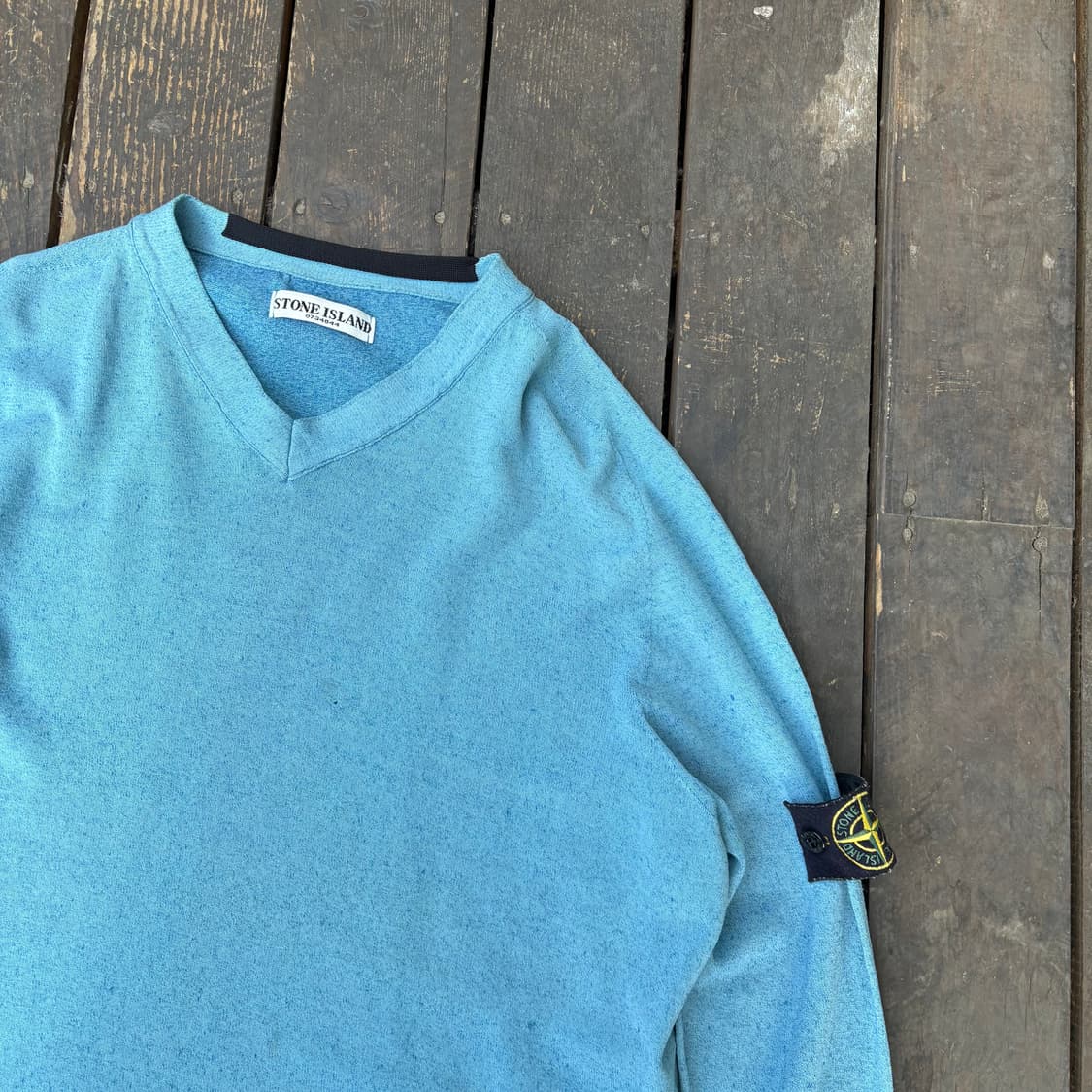 스톤아일랜드 라이트 블루 브이넥 니트 상품이미지4