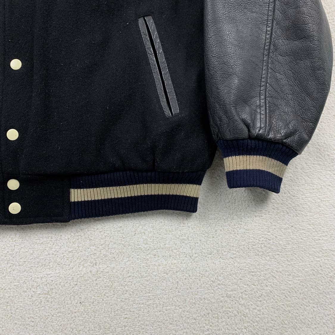 90‘s 티피코시 자수로고 레더암 울 바시티 자켓 상품이미지6