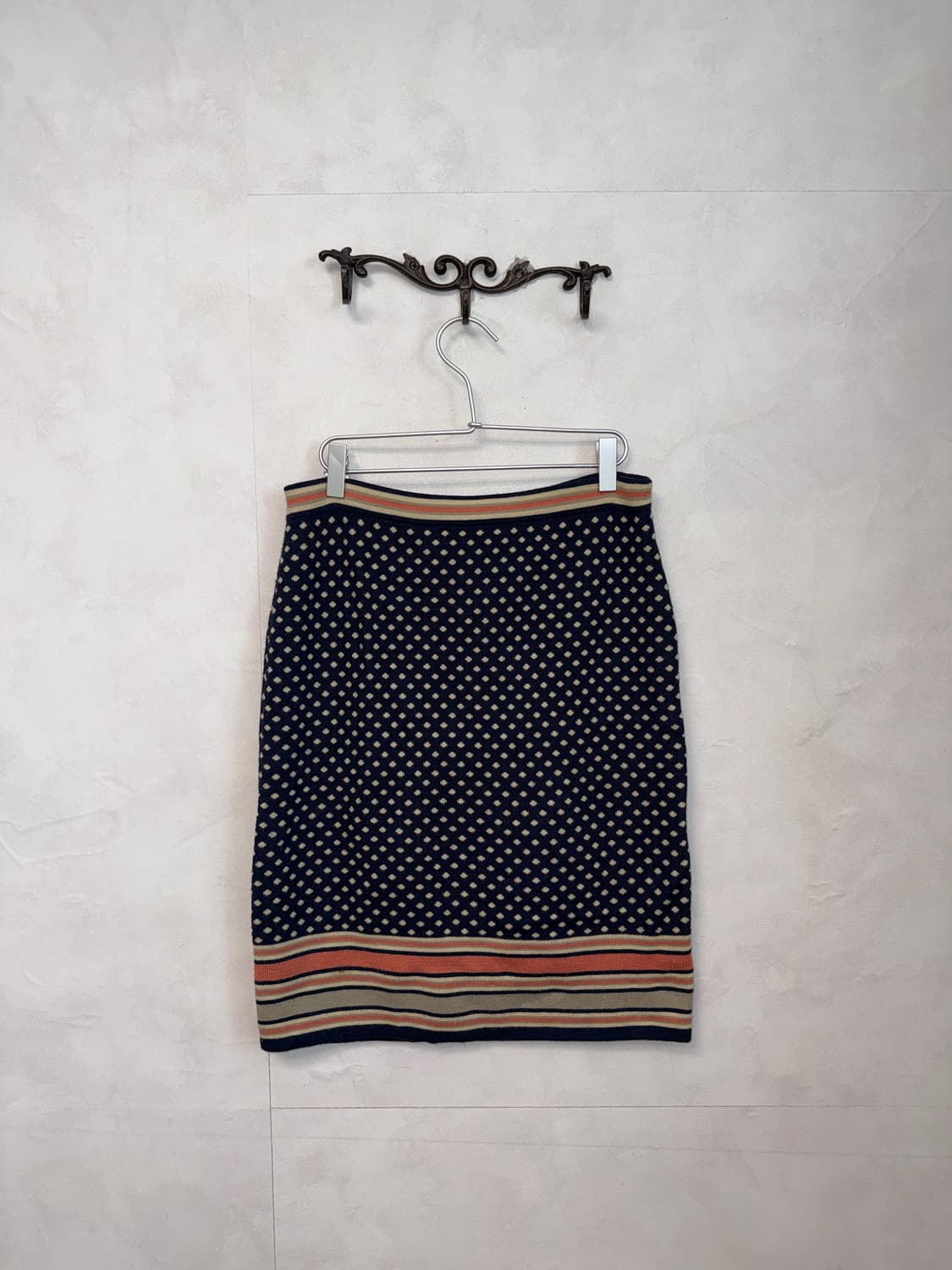 Navy coral dot stripe knit skirt 상품이미지1