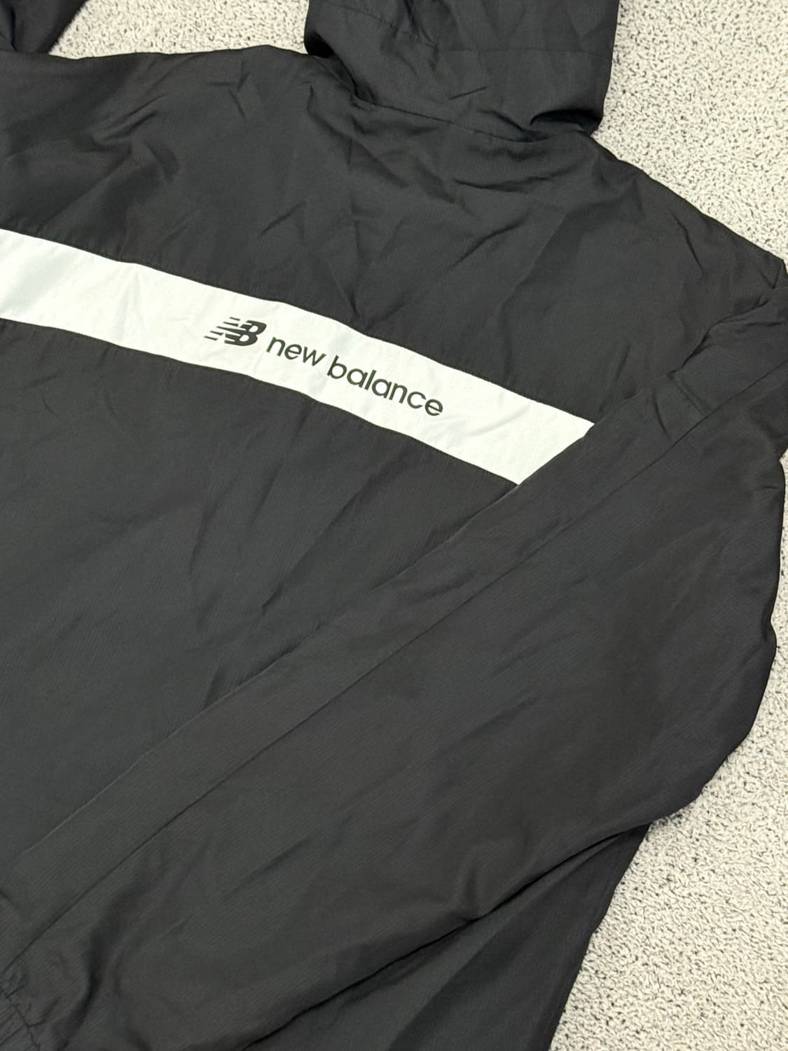 (S) 뉴발란스 백로고 바람막이 상품이미지3