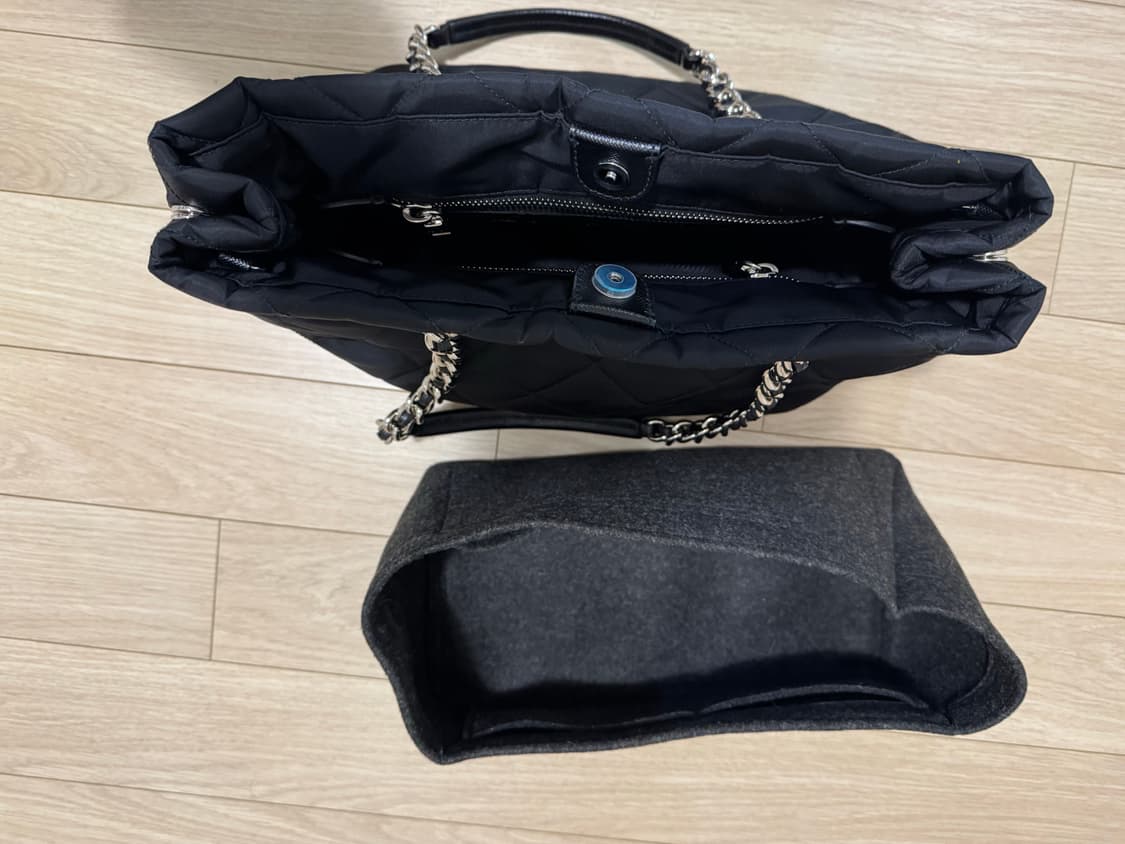 (정품)프라다 퀼팅 포코노 쇼퍼백 상품이미지4