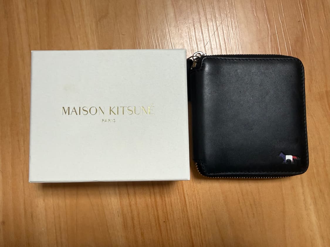 정품)메종키츠네 지갑 상품이미지1