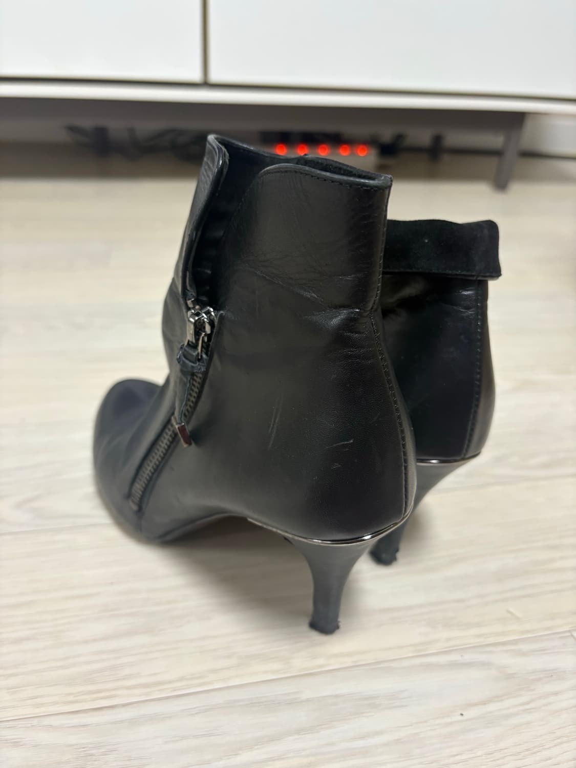 Kissa 가죽앵클부츠 상품이미지3