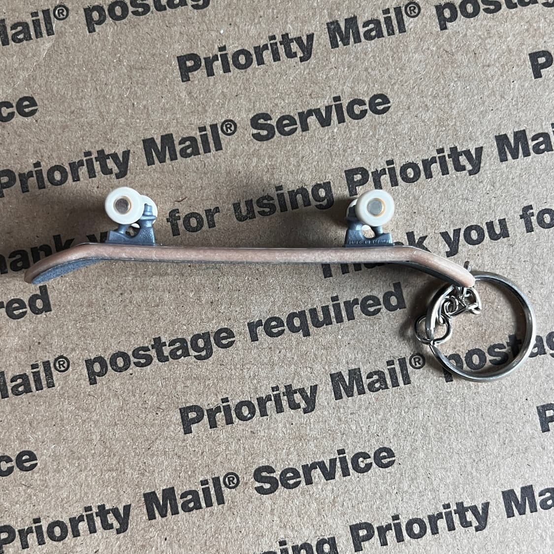 90s vtg Flag Skateboard Keyring 상품이미지3