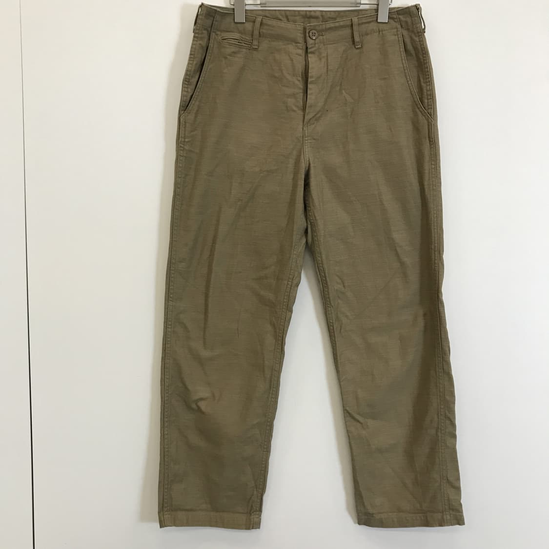 무신사스탠다드 백사틴 오피서팬츠 [33] 상품이미지1