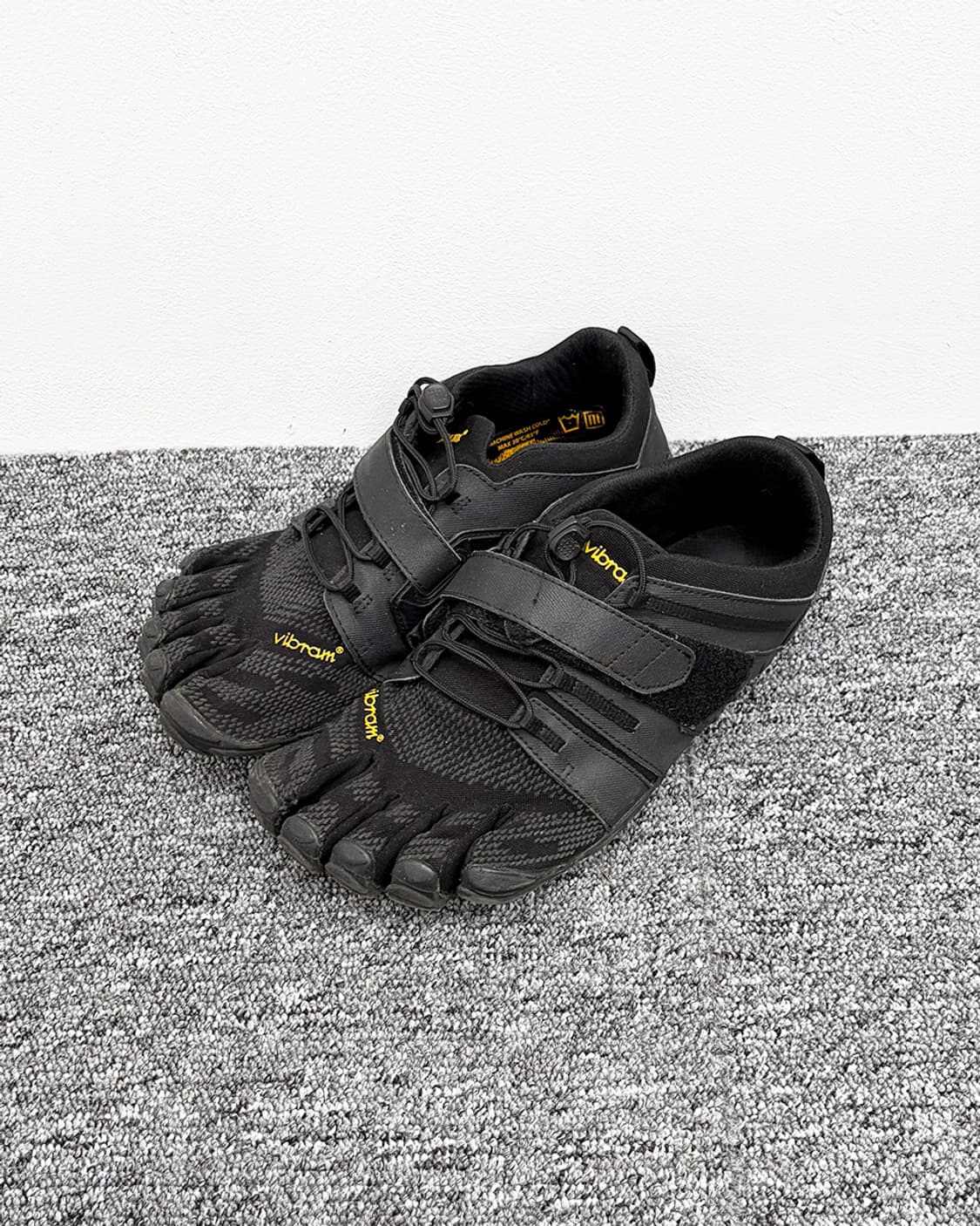 비브람 파이브핑거스 브이 트레인2.0 상품이미지1