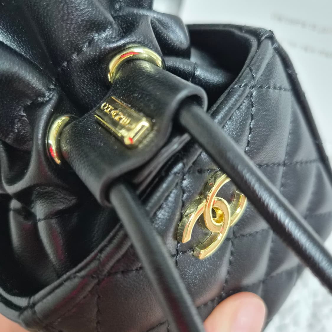 샤넬뷰티 노벨티 미니 복조리백 블랙/실버 상품이미지3