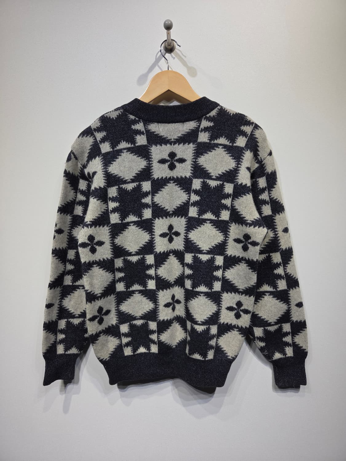 입생로랑(YSL) 퓨어옴므 빈티지 패턴 니트 상품이미지6