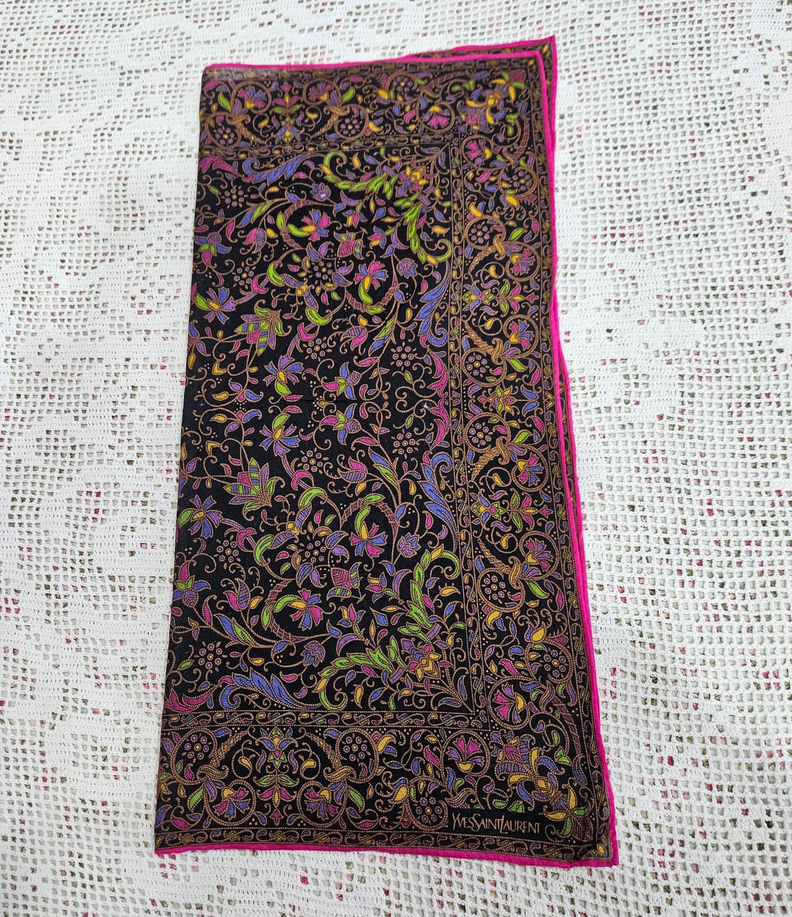 입생로랑 오리엔탈 플라워 패턴 손수건 상품이미지3