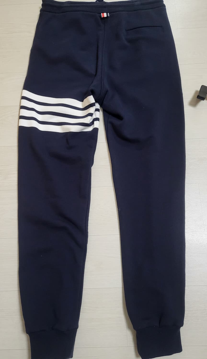 톰브라운 조거팬츠 3 상품이미지2