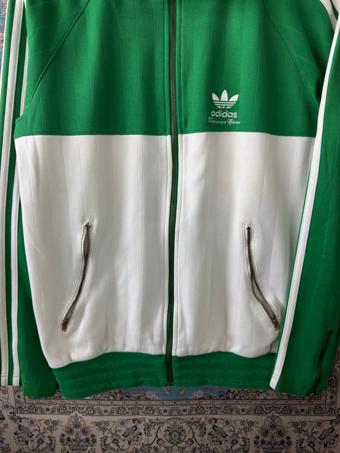 아디다스 화이트그린 토너먼트에디션 트랙탑1620 상품이미지4