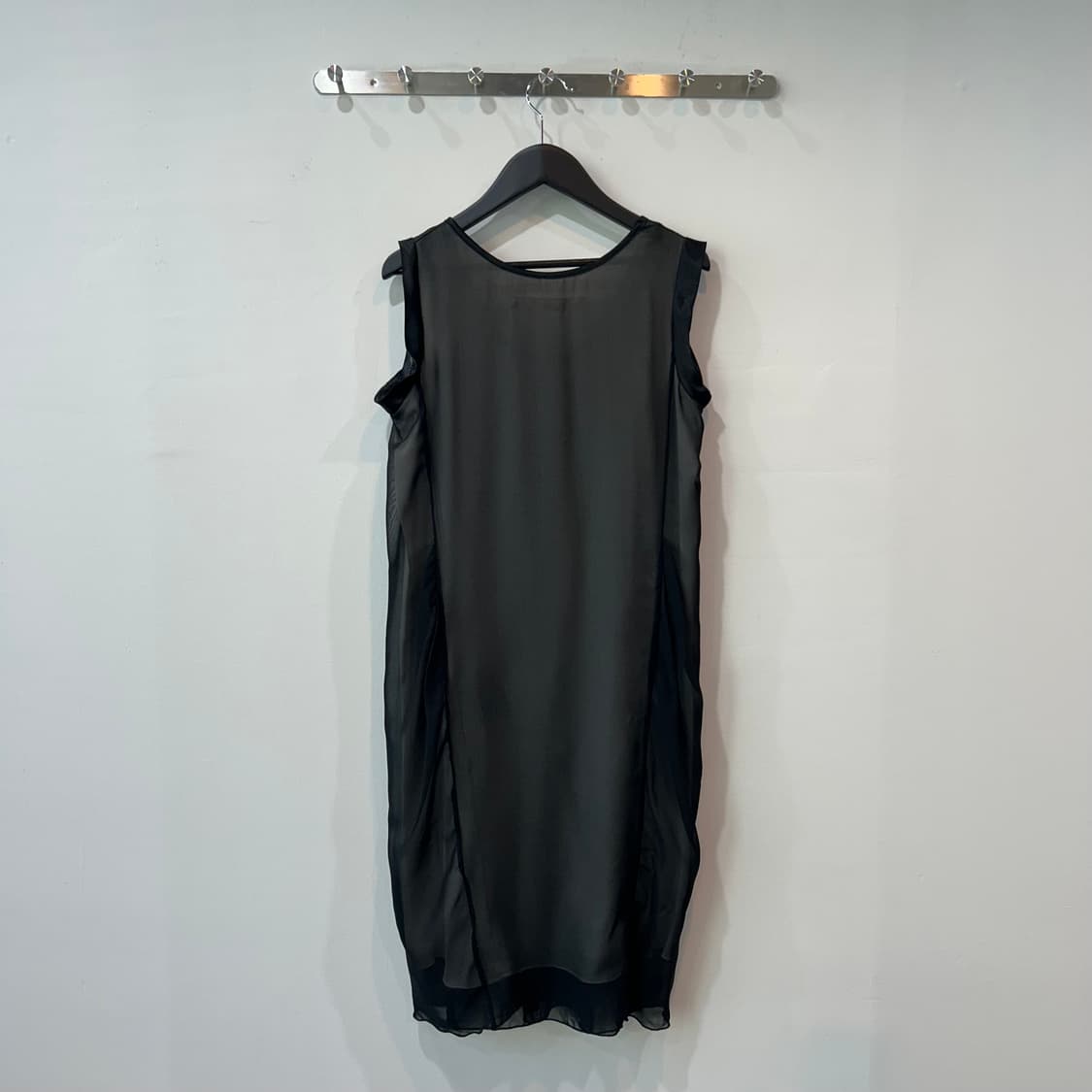 블랙 쉬폰 디테일 원피스 상품이미지5