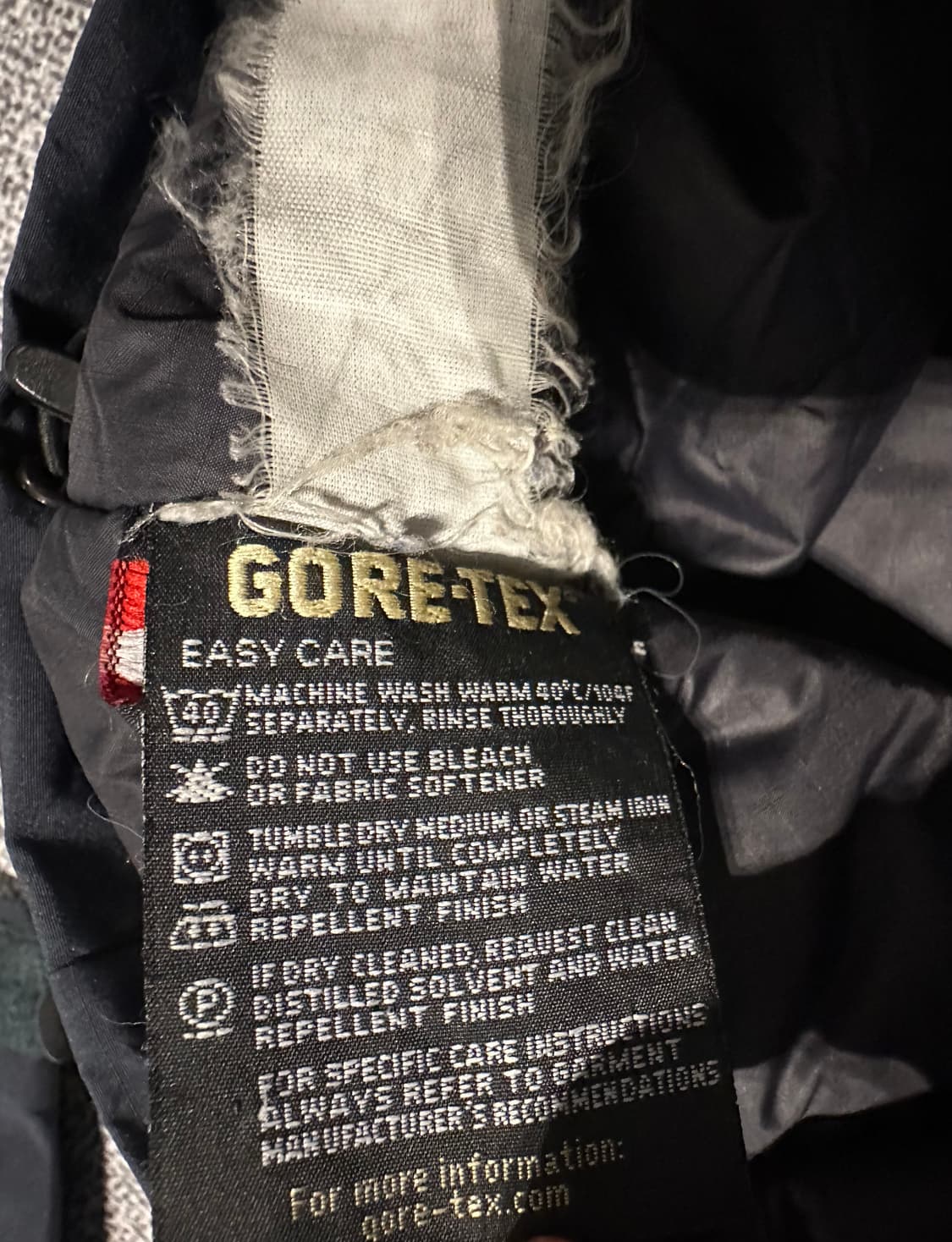 아크테릭스 알파 sv 패딩 m 상품이미지7