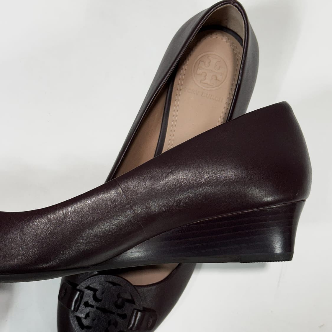 토리버치 밀러 웨지 펌프스 상품이미지4