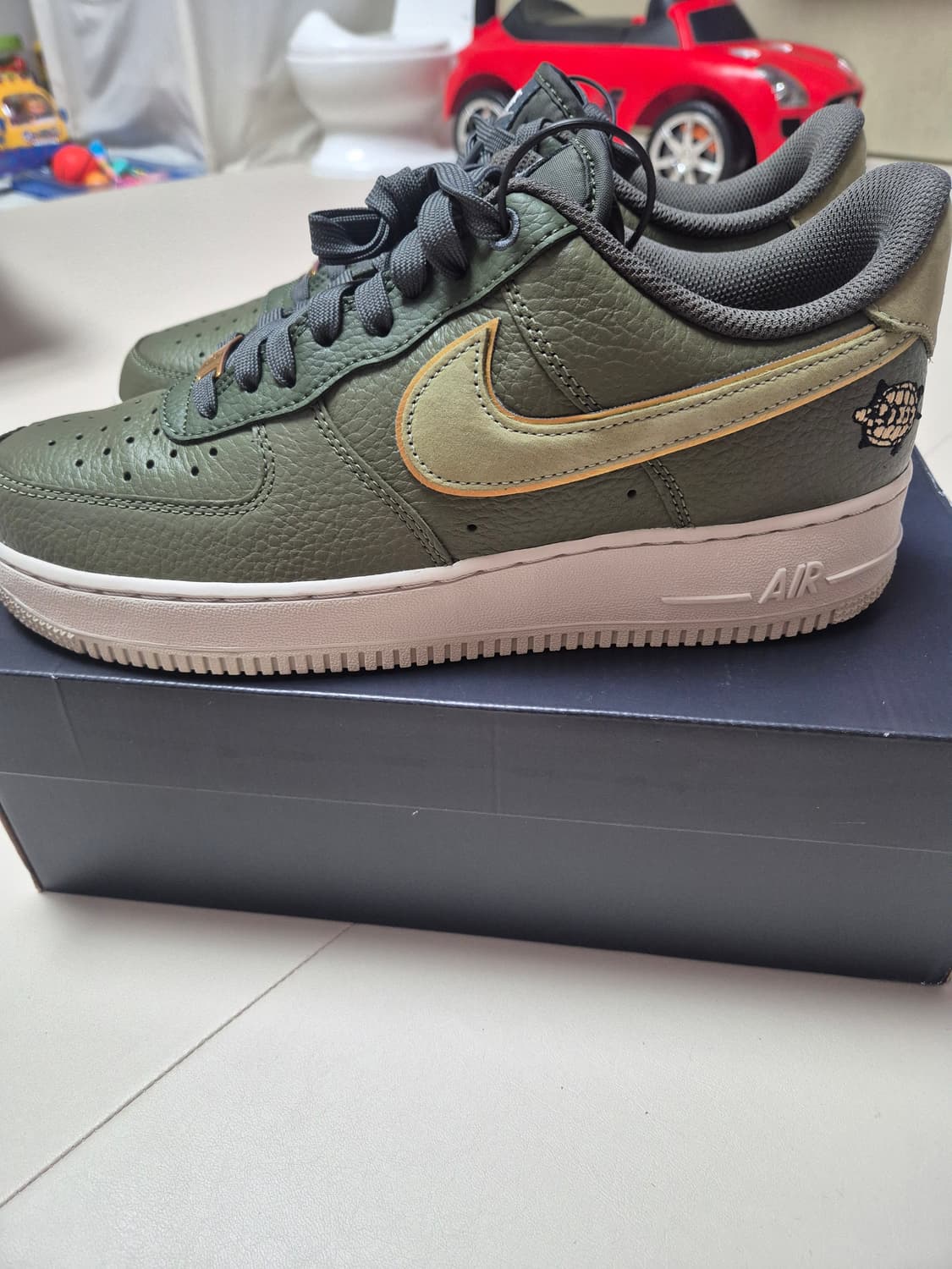 [새상품] 나이키 에어포스1 거북이 280 상품이미지3