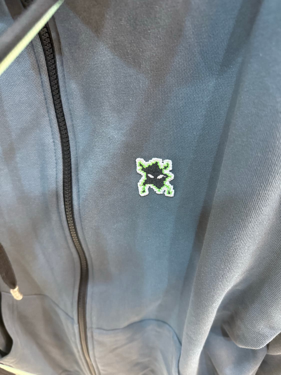 A1/100-105 정품 아더에러 후드집업 팝니다 상품이미지2