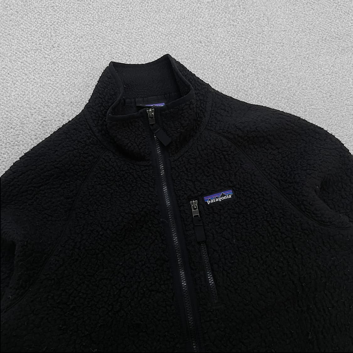 파타고니아 레트로 파일 후리스 자켓 블랙 상품이미지2