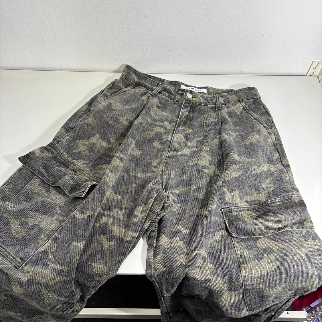 L 어반드레스 카모 와이드핏 카고팬츠 상품이미지1