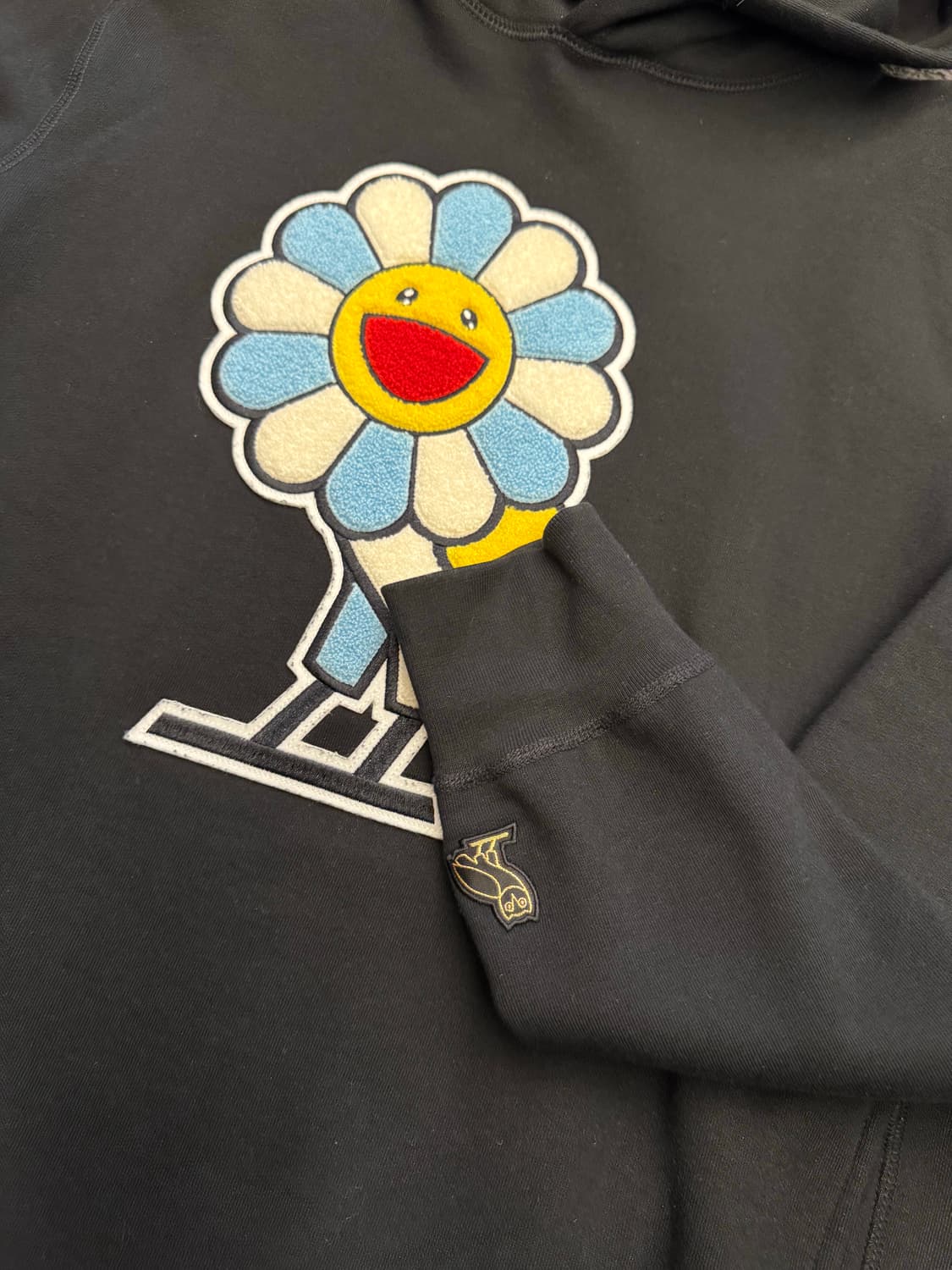 타카시 무라카미 x OVO 후디 처분  상품이미지3