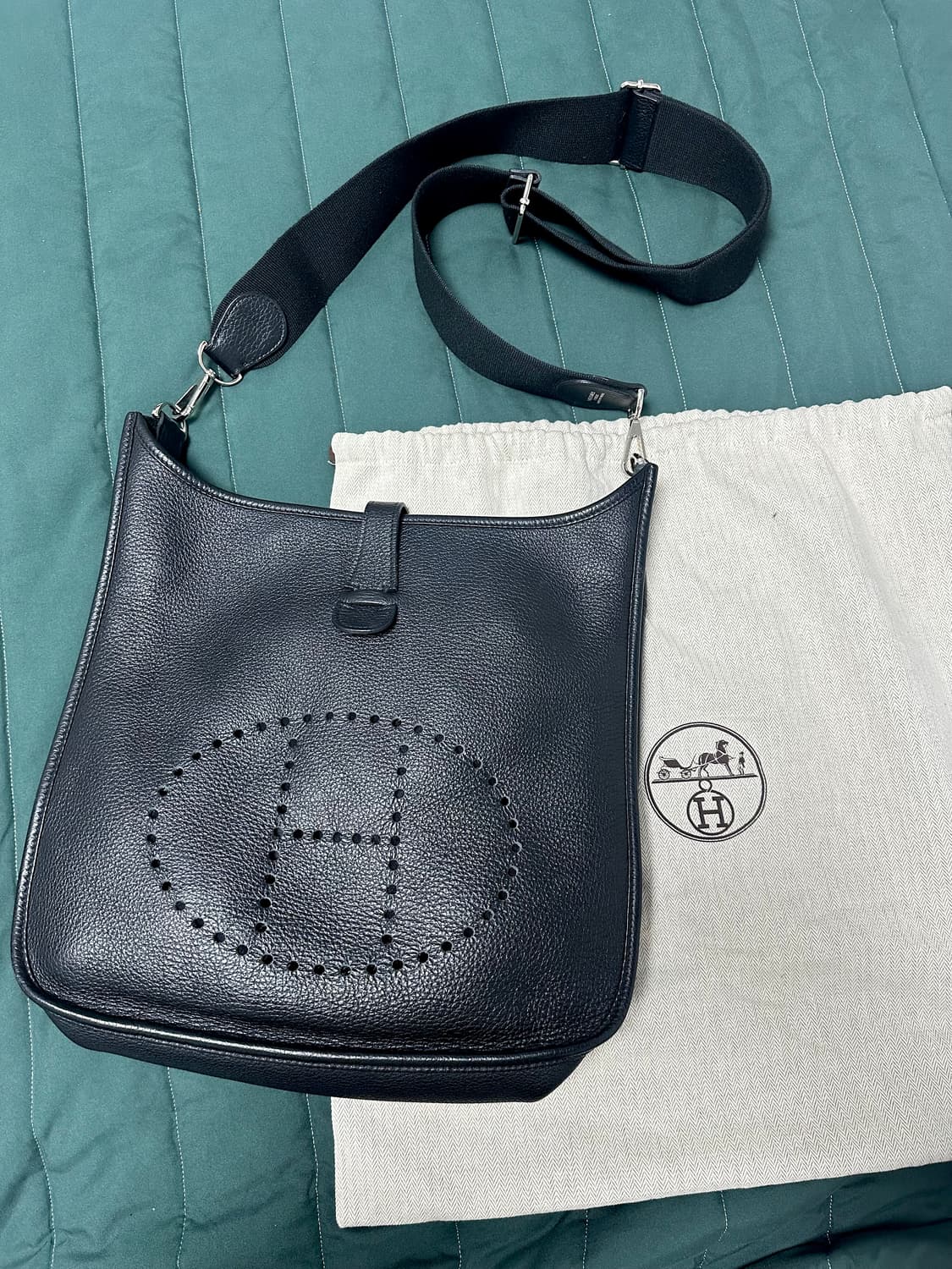 [A+ 정품] 에르메스 에블린 33 블랙  상품이미지1