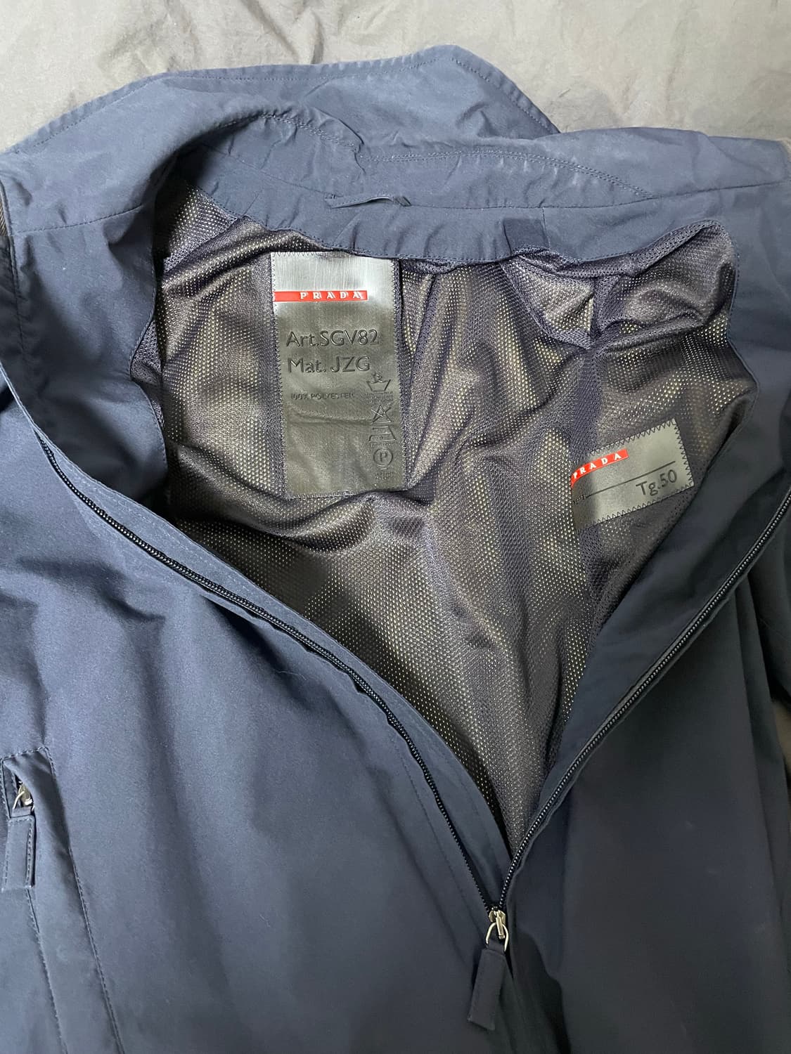 [50]Prada sports SGV82 고어텍스 자켓 상품이미지2
