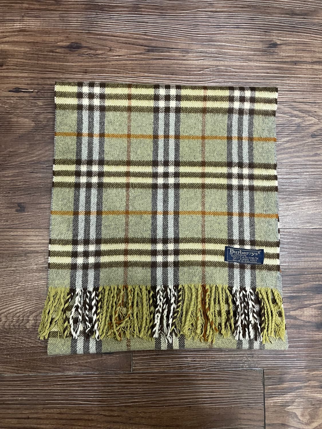 버버리 100% 캐시미어 노바체크 머플러 상품이미지1