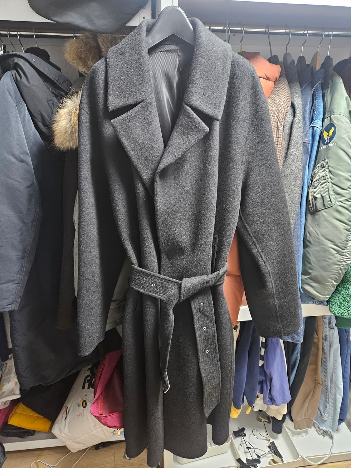 솔리드옴므 로브코트 판매합니다. 상품이미지2