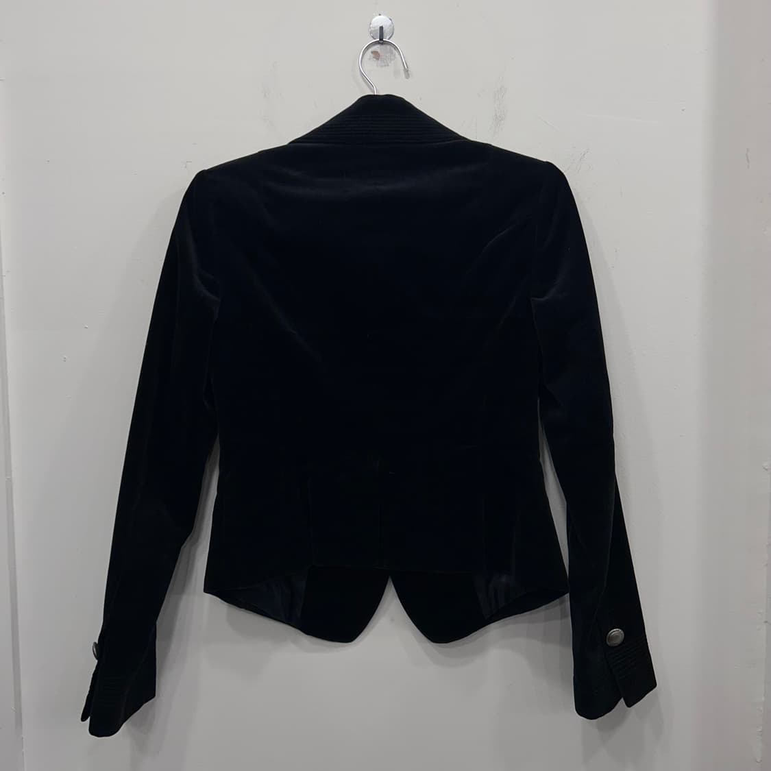 타임 포스트모던 투버튼 벨벳 크롭 블레이져 상품이미지5