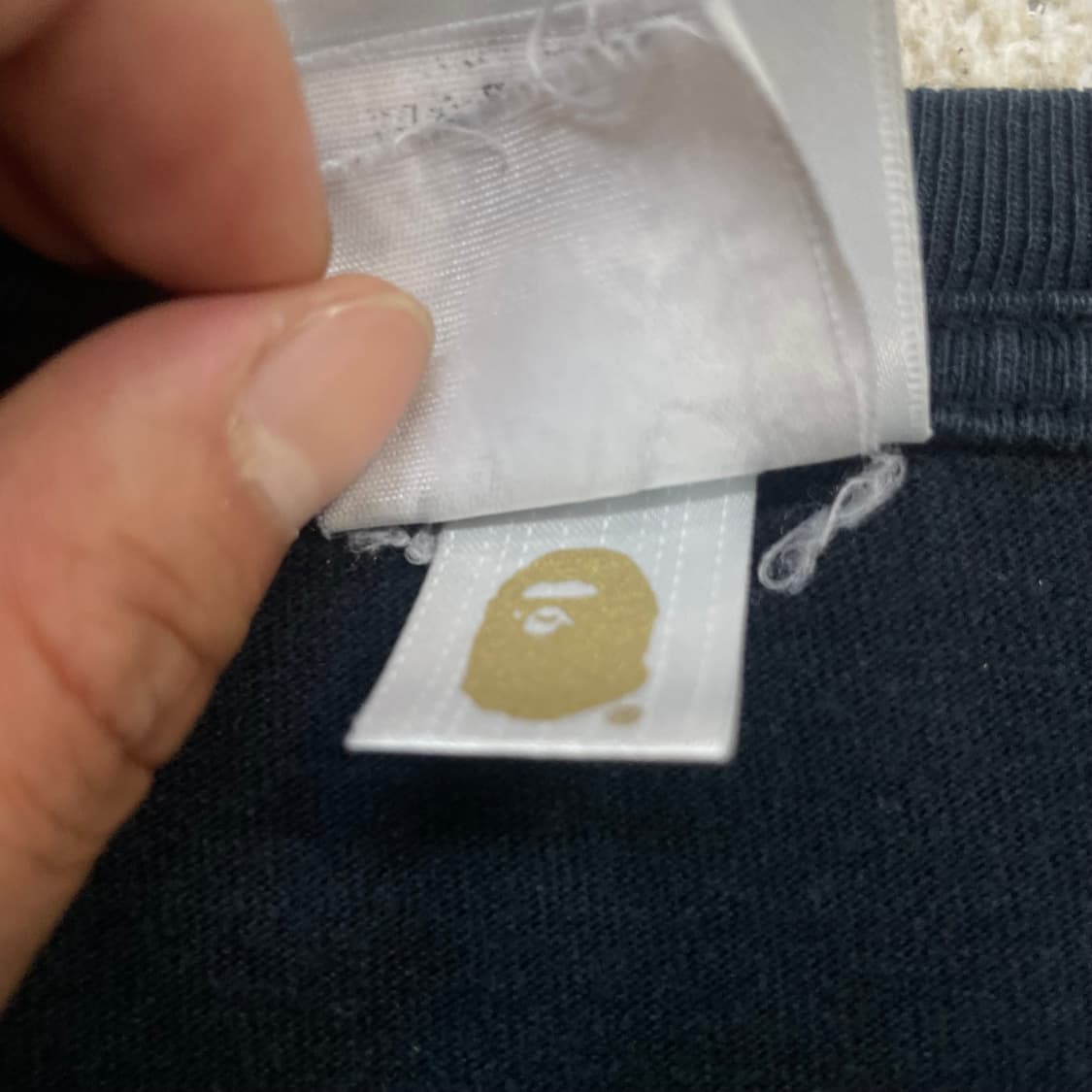 베이프 Bape 스몰 자수 로고 반팔티 블랙 상품이미지6